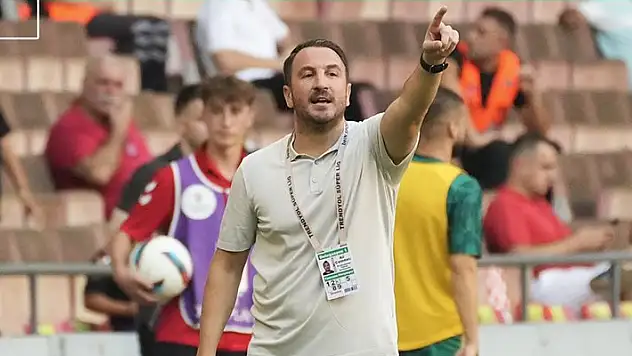 Konyaspor Teknik Direktörü Ali Çamdalı'dan Samsunspor maçı sonrası açıklama
