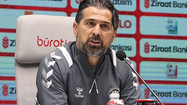 Konyaspor Teknik Direktörü İlhan Palut: 'Mutluyuz, kupada ilerliyoruz'