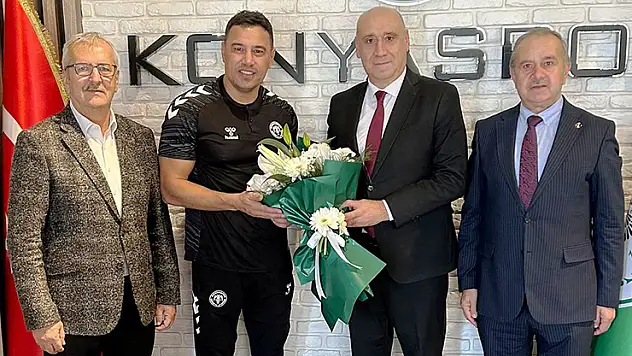 Konyaspor teknik patronu Atan'a hayırlı olsun ziyareti