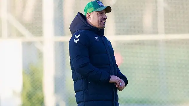 Konyaspor teknik patronu Atan'dan sosyal medya çağrısı