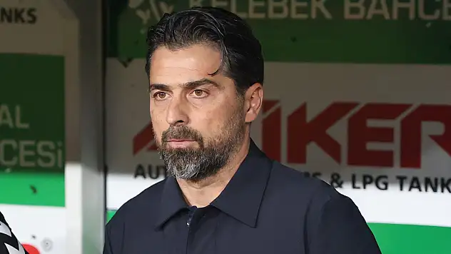 Konyaspor teknik patronu Palut: Samsunspor flaş bir takım