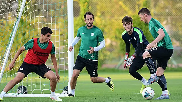 Konyaspor, Trabzonspor maçı hazırlıklarına başladı