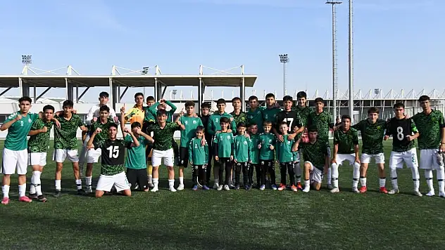 Konyaspor U15 farklı kazandı