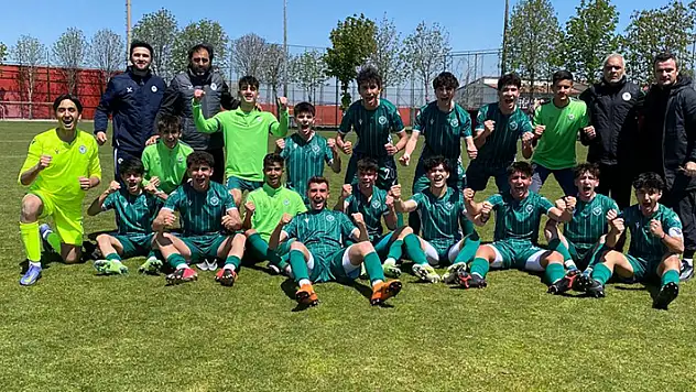 Konyaspor U17 şampiyon oldu 
