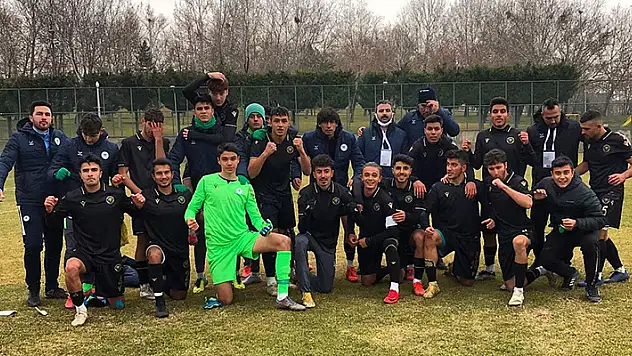 Konyaspor U19'dan Fair-Play örneği 