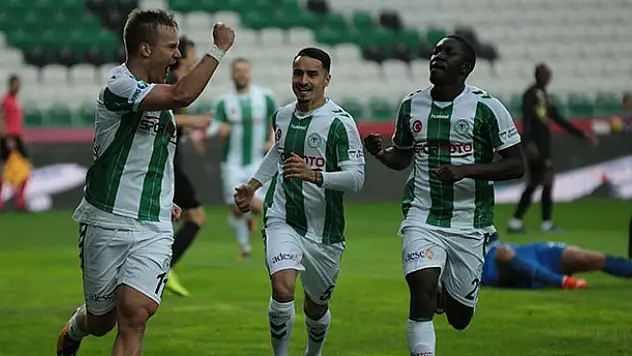 Konyaspor'un 5 maçlık cezası bitti!