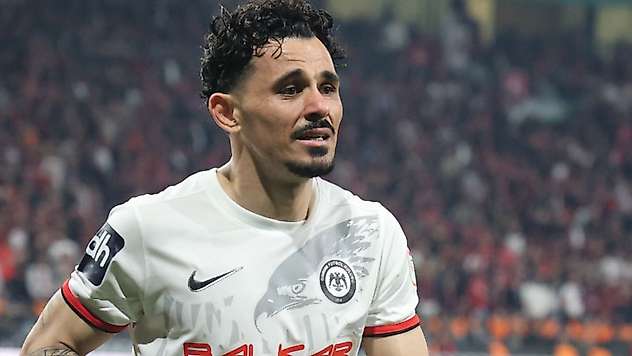 Konyaspor'un eski futbolcusu konuştu