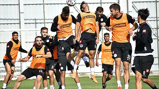 Konyaspor'un gözü Başakşehir'de