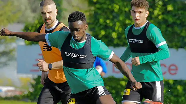 KONYASPOR'UN GÖZÜ KAYSERİ'DE

