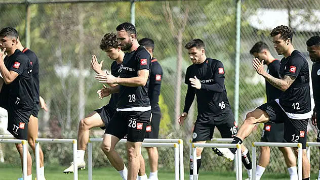 KONYASPOR'UN GÖZÜ PAŞA'DA