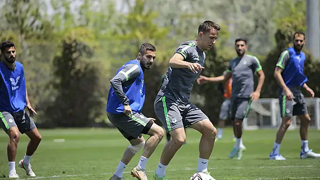 Konyaspor yarın toplanacak