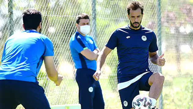 Konyaspor yeni sezon hazırlıklarını sürdürüyor