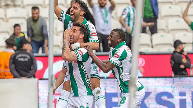 KONYASPOR YERİNİ KORUDU