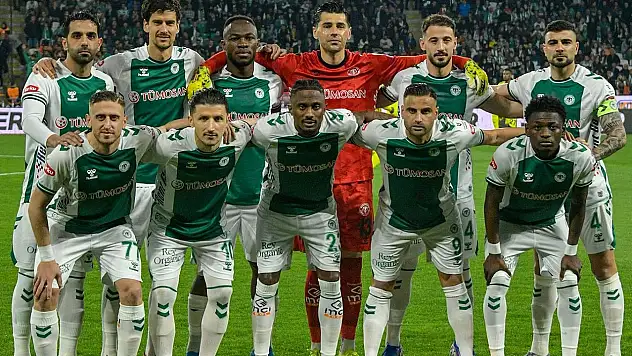 Konyaspor yerini korudu
