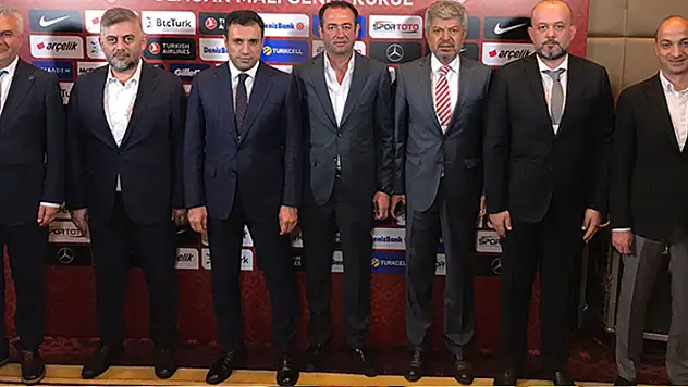 Konyaspor yönetimi 'devam' dedi