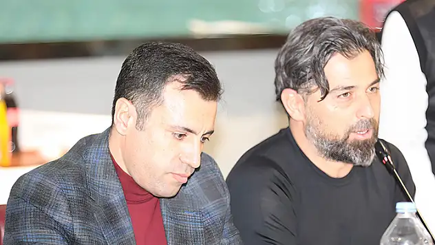 Konyaspor yönetimi ilk toplantısını yaptı
