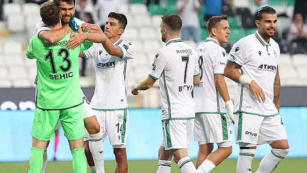 Konyaspor zirve aşkına! 