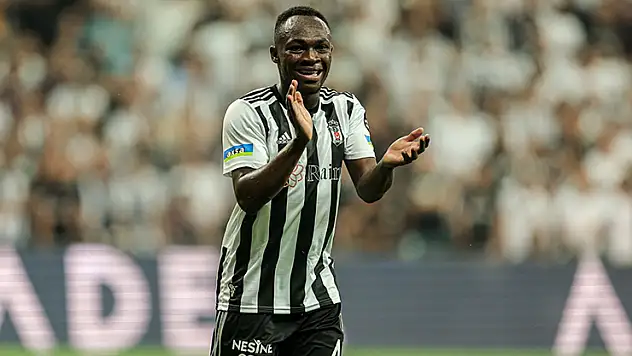 Konyaspor'a tanıdık forvet! İmzaya geliyor