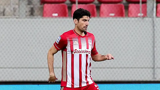 Konyaspor'a Yunan orta saha
