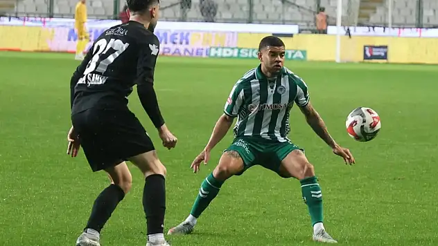 Konyaspor'da 3 isim kampa götürülmedi!