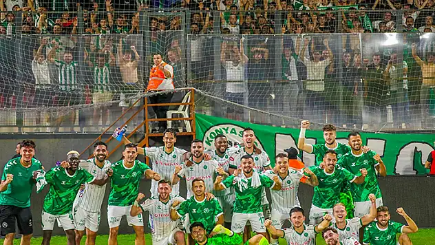 Konyaspor'da 4 isim altın karmada