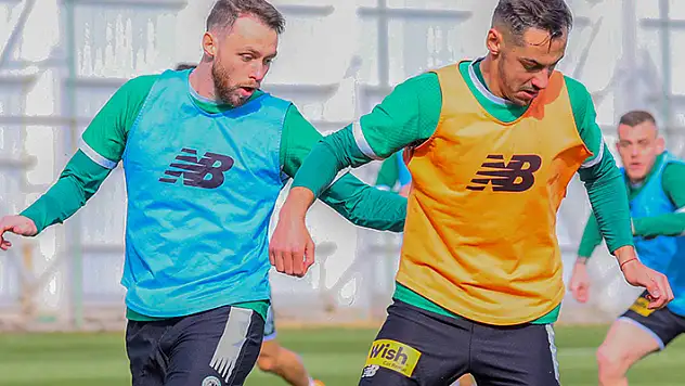 KONYASPOR'DA ADANA DEMİRSPOR MESAİSİ