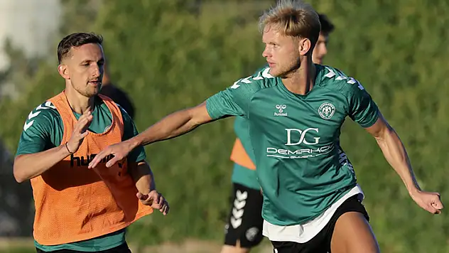 Konyaspor'da bu kez izin yok! Çalışmaya devam