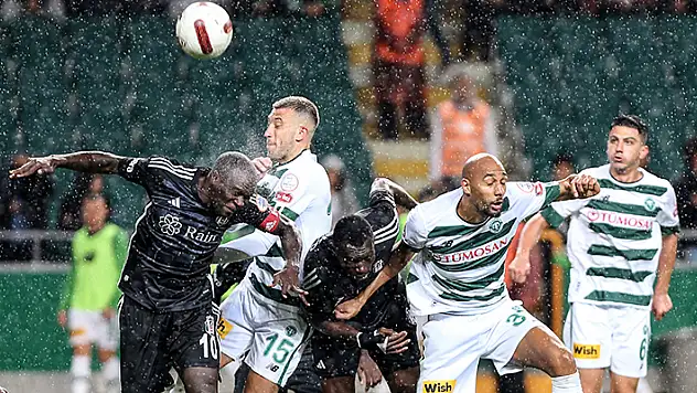 Konyaspor'da düşüş sürüyor
