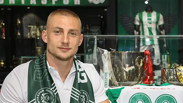 Konyaspor'da forması var kendisi yok!