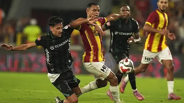 Konyaspor'da futbolculara izin verildi
