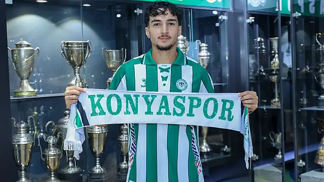 Konyaspor'da geleceğe yönelik imzalar sürüyor