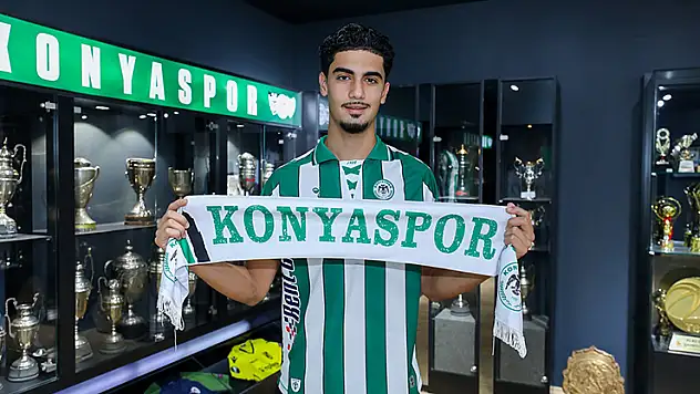 Konyaspor'da genç forvet imzayı attı