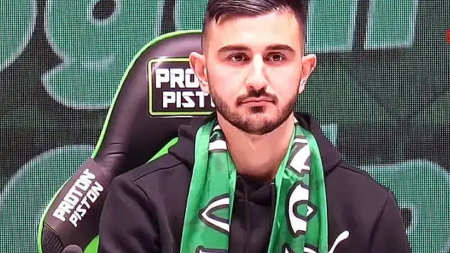 Konyaspor'da kalmak istiyorum 
