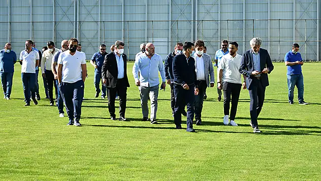 Konyaspor'da kollar sıvanıyor 