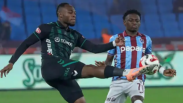 Konyaspor'da Muleka sarı kart cezalısı