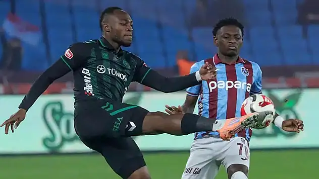 Konyaspor'da Muleka sarı kart cezalısı