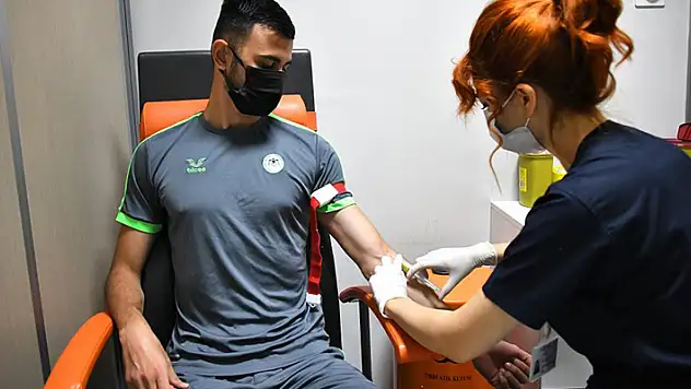 Konyaspor'da sağlık kontrolleri başladı
