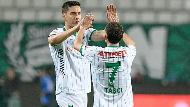 Konyaspor'da Umut Nayir belirsizliği