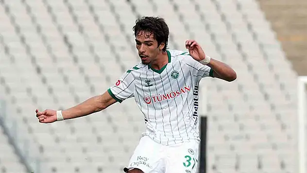 Konyaspor'da Utku Eriş'e tam not, Calusic sınıfta kaldı!
