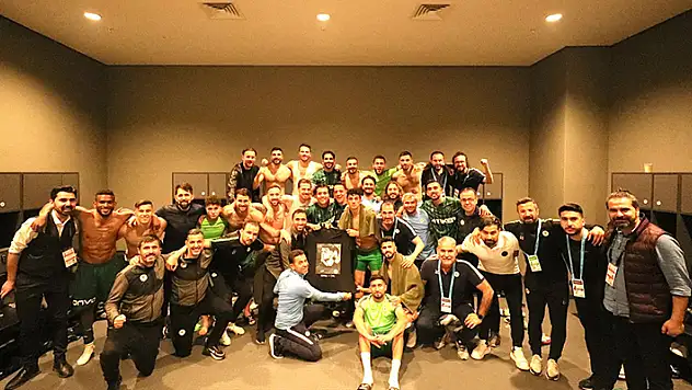 Konyaspor'dan Ahmet Çalık pozu 