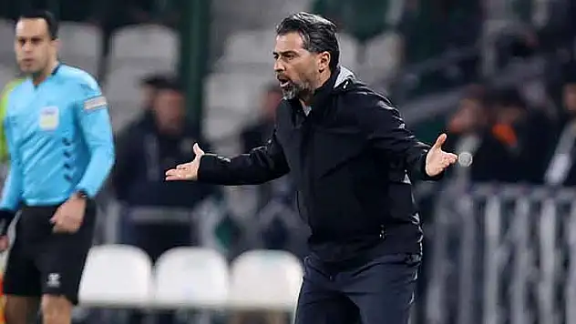 Konyaspor'dan zemin açıklaması