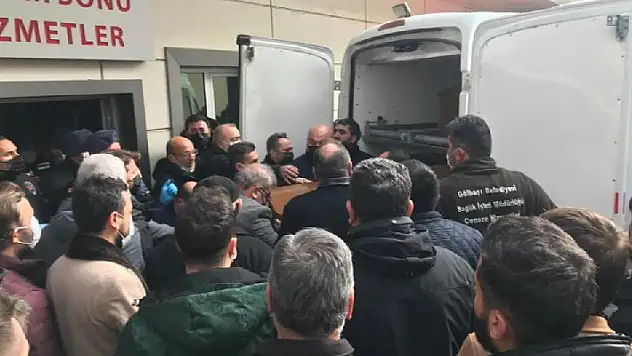 Konyasporlu Ahmet Çalık'ın cenazesi adli tıptaki işlem sonrasında defnedilmek üzere Elmadağ'a gönderildi
