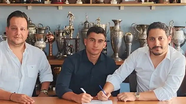 Konyasporlu futbolcu 2. Lig ekibine gitti