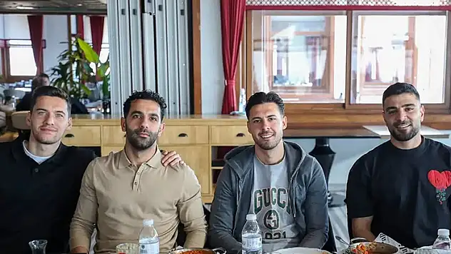 Konyasporlu futbolcular kahvaltıda buluştu