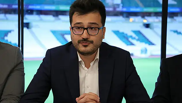 Konyasporlu Hukukçular'dan taraftara 'deplasman' desteği
