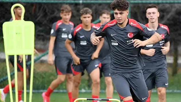 Konyasporlu oyuncularında olduğu U17 Millileri turnuvaya sıkı çalışıyor