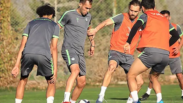 Konyaspor'un aklı Karagümrük'te 