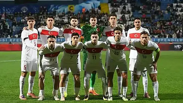 Konyaspor'un genç file bekçisine milli davet