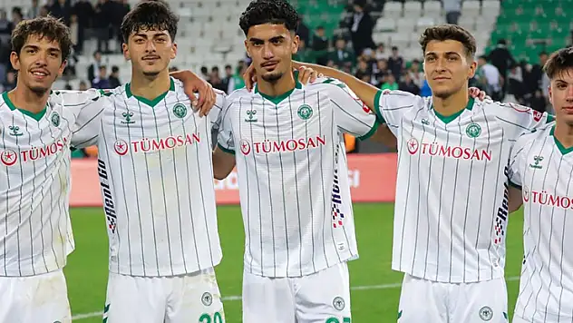 Konyaspor'un gençlerine tam not! Uçar: Memnunum