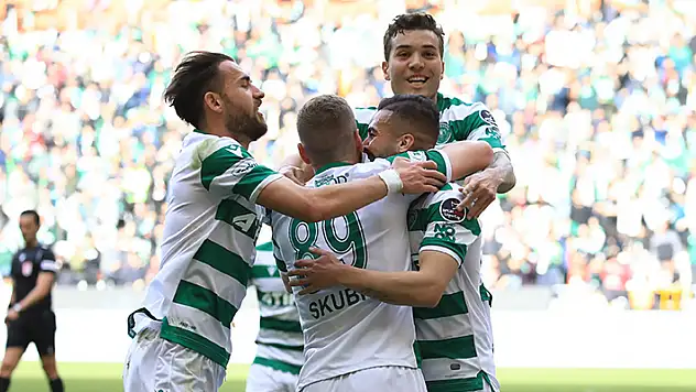 Konyaspor'un ikincilik inadı! 